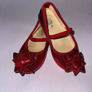Red Gap toddler Christmas bow dress shoes size 8